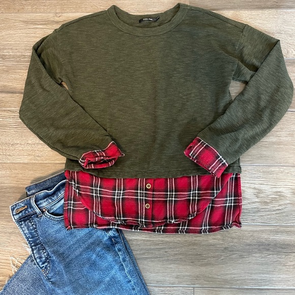 Doe & Rae Tops - Oversized faux layered flannel shirt